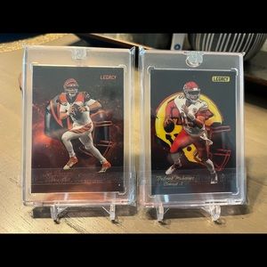 Pat mahome and Joe Burrow football cards